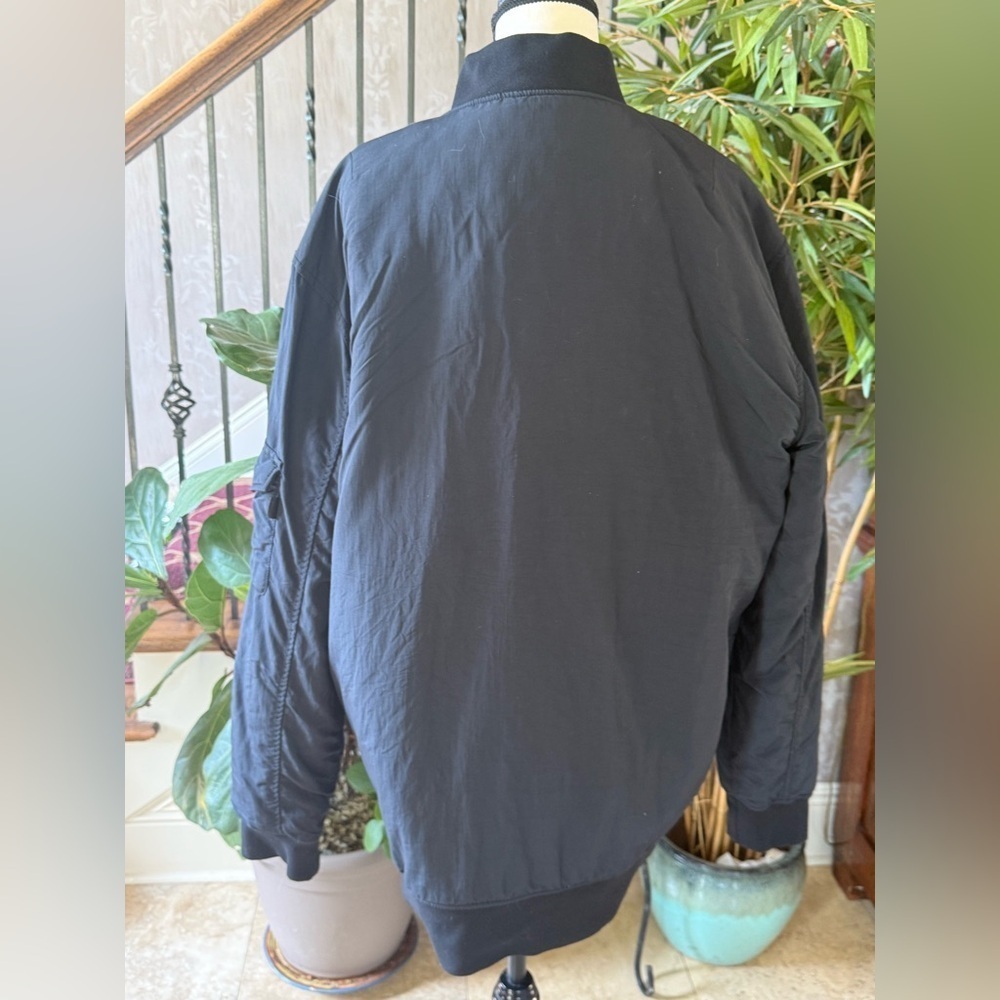Quicksilver men’s midweight jacket, long sleeve navy good condition, pockets - Picture 8 of 9